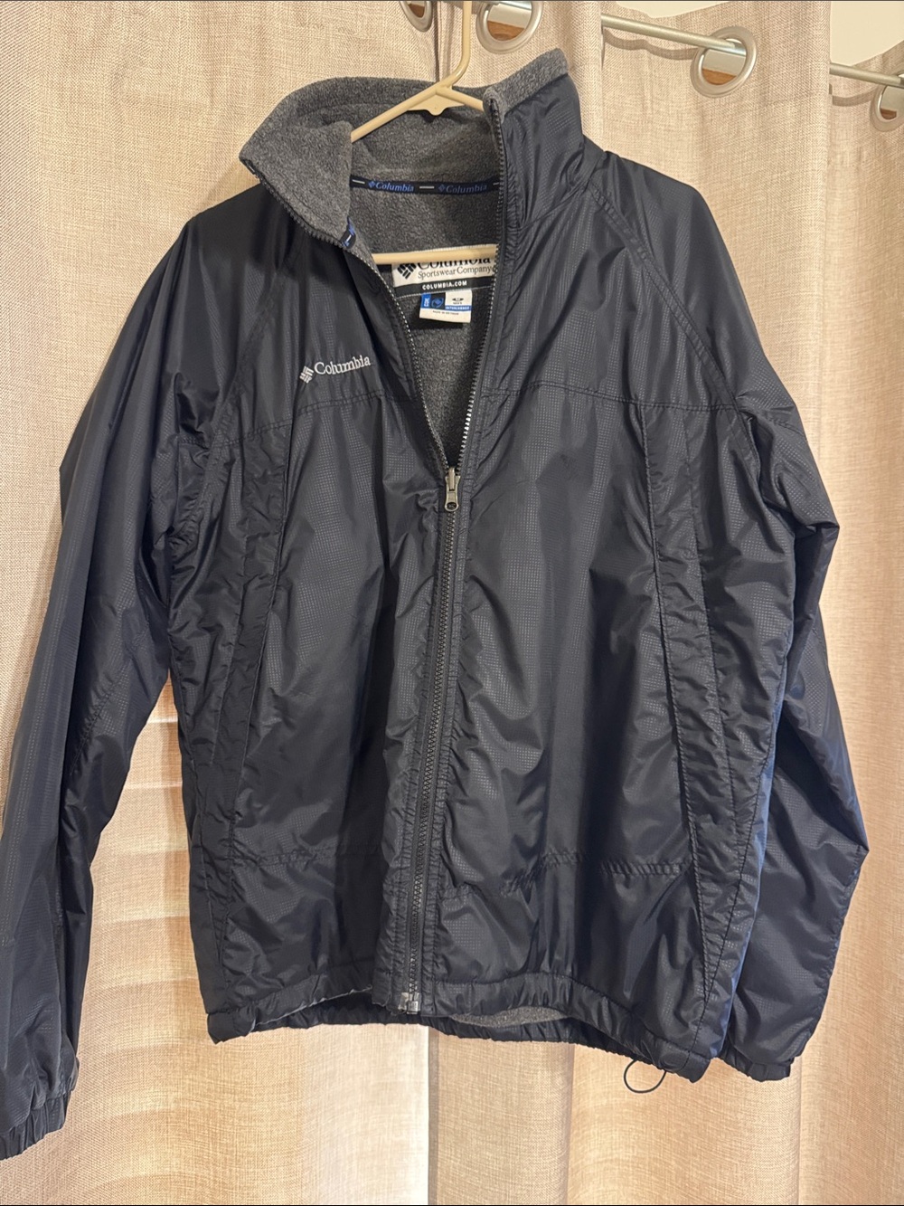 Columbia black Jacket with Gray Fleece Lining